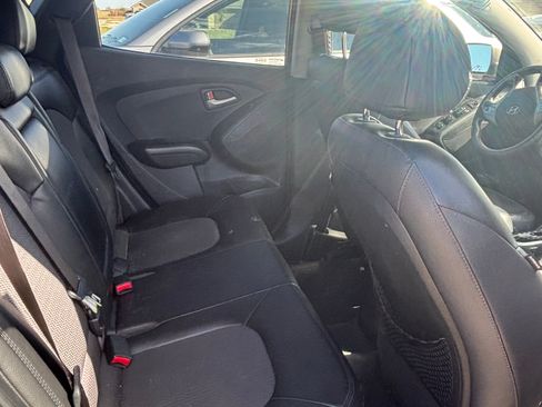 Used 2013 Hyundai Tucson GLS image 5