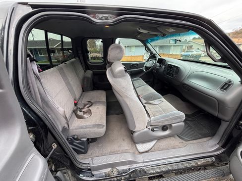 Used 2001 Ford F150 4x4 SuperCab image 18