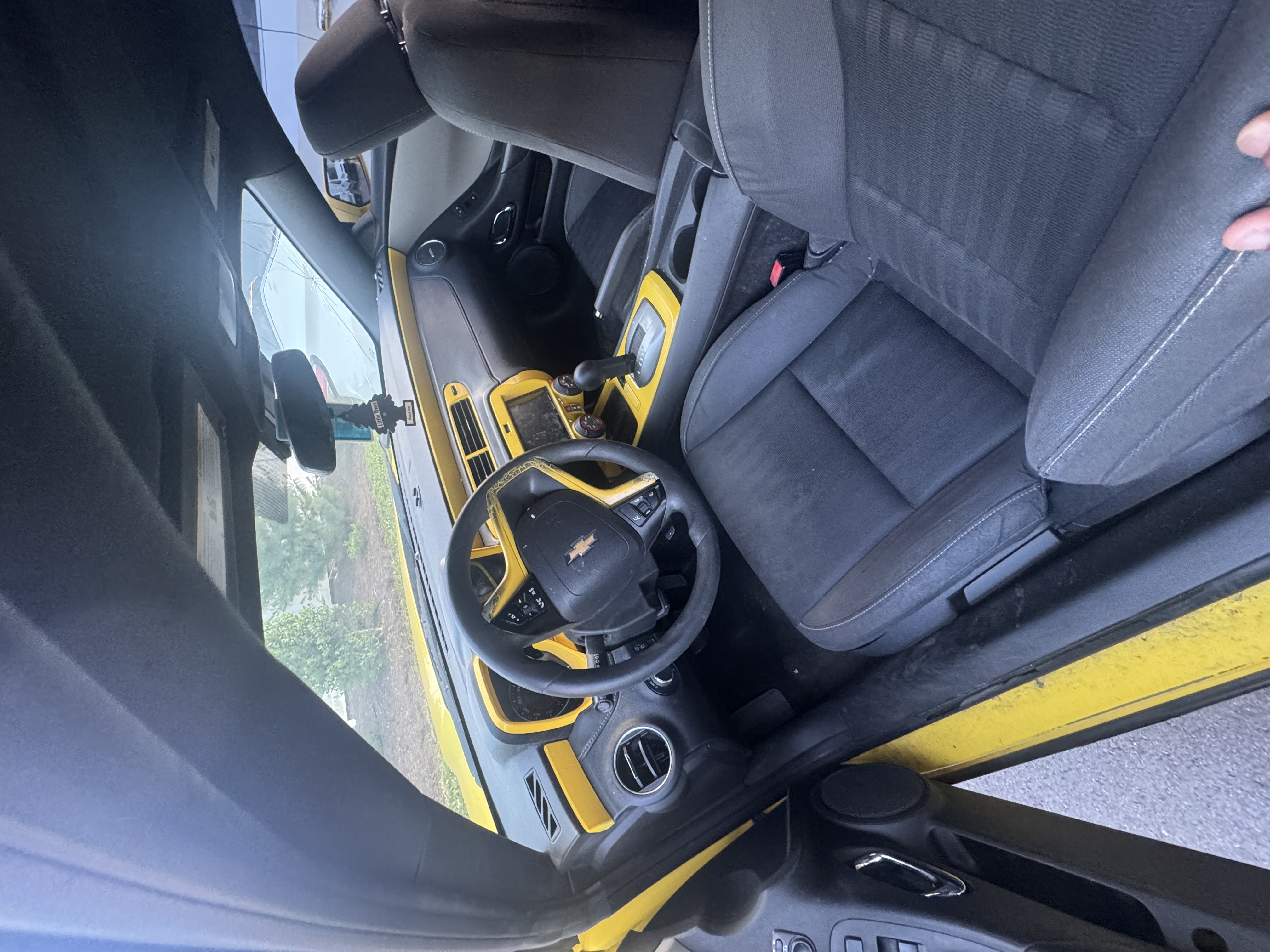 Used 2015 Chevrolet Camaro LS RWD image 11