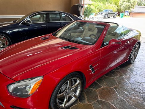 Used 2014 Mercedes-Benz SL 550 w/ Sport Wheel Package image 11