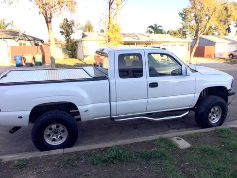 Used 2002 Chevrolet Silverado 1500 LT image 10