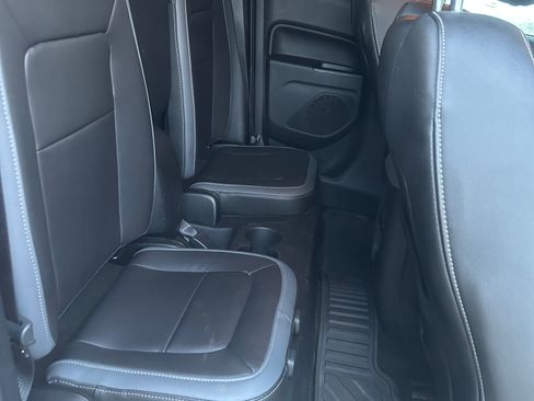 Used 2016 Chevrolet Colorado Z71 image 14