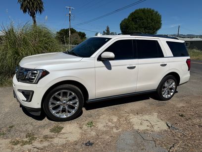 Used 2018 Ford Expedition Limited w/ Equipment Group 302A