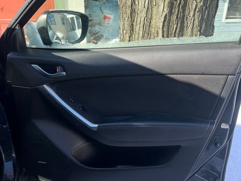 Used 2016 MAZDA CX-5 Touring w/ Bose/Moonroof Package image 9