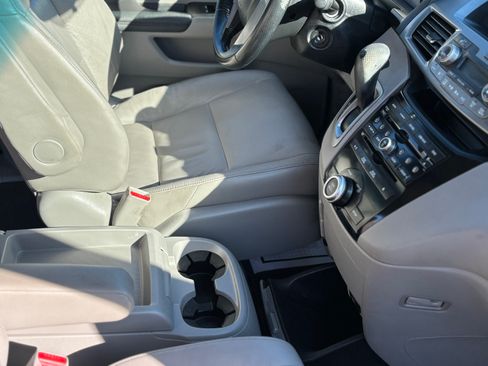 Used 2012 Honda Odyssey EX-L image 10