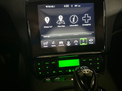 Used 2018 Maserati GranTurismo Sport image 14