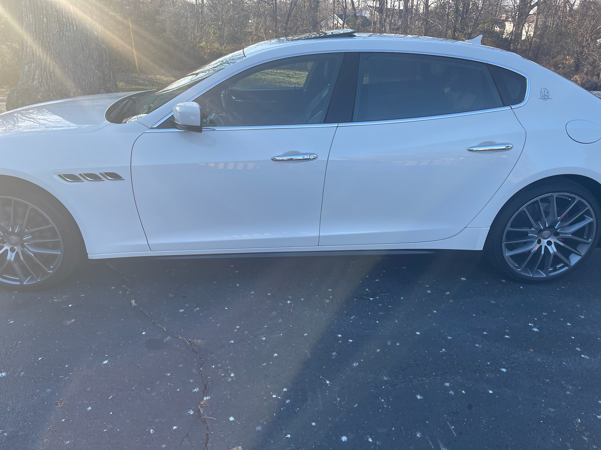 Used 2014 Maserati Quattroporte GTS RWD image 2