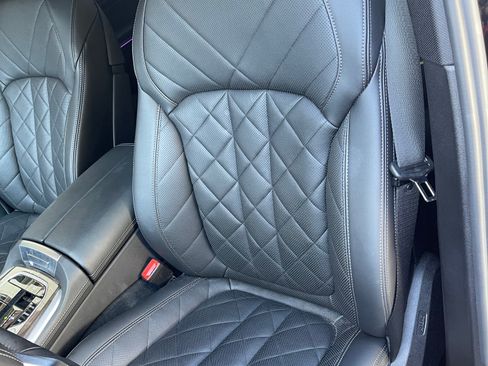 Used 2023 BMW X5 xDrive40i w/ Luxury Seating Package image 19