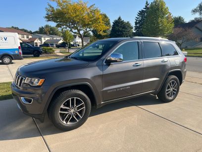 Used 2017 Jeep Grand Cherokee Limited w/ Trailer Tow Group IV