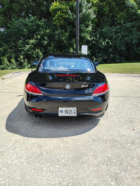 Used 2011 BMW Z4 sDrive30i RWD image 11