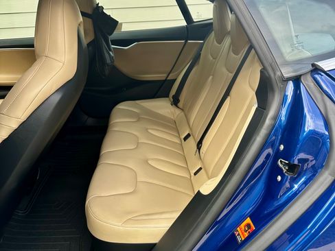 Used 2016 Tesla Model S 90D image 13