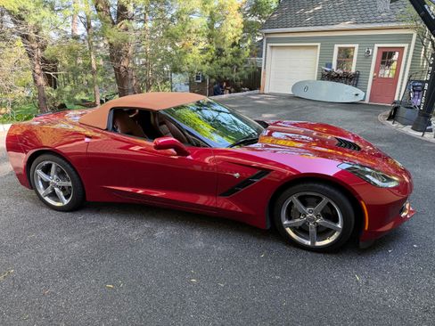 Used 2014 Chevrolet Corvette Stingray Convertible w/ 2LT Preferred Equipment Group RWD image 13