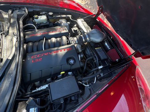 Used 2005 Chevrolet Corvette Coupe w/ Preferred Equipment Group image 4