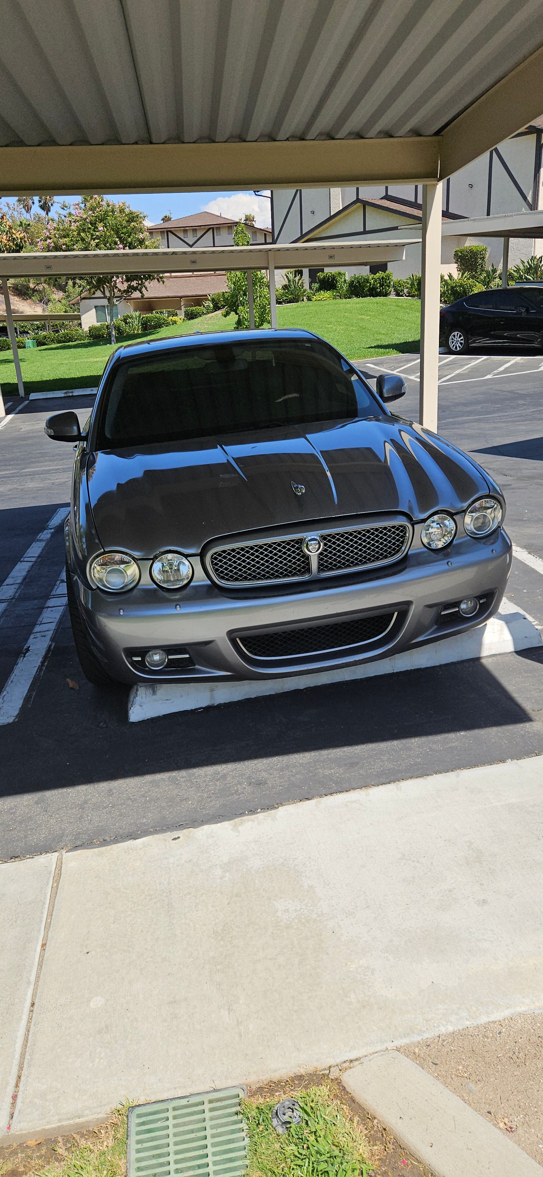 Used 2008 Jaguar XJ8 RWD image 15