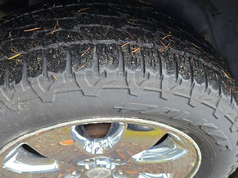 Used 2008 Jeep Grand Cherokee Limited w/ Trailer Tow Group IV image 13