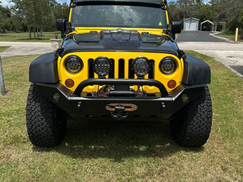 Used 2008 Jeep Wrangler Unlimited X image 2