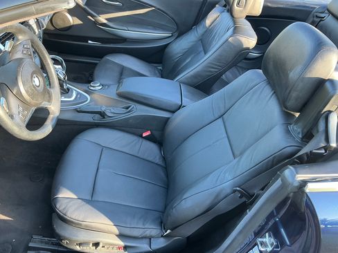 Used 2008 BMW 650i Convertible image 13