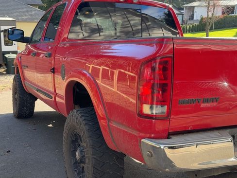 Used 2006 Dodge Ram 2500 Truck SLT w/ Quad Cab Big Horn Value Group image 13