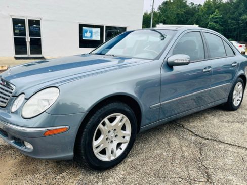 Used 2004 Mercedes-Benz E 320 Sedan image 5