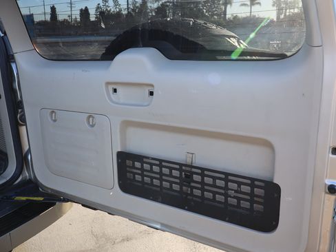 Used 2004 Lexus GX 470 image 23