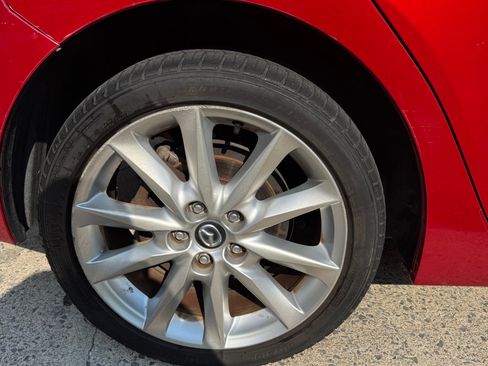 Used 2017 MAZDA MAZDA3 Touring FWD image 10
