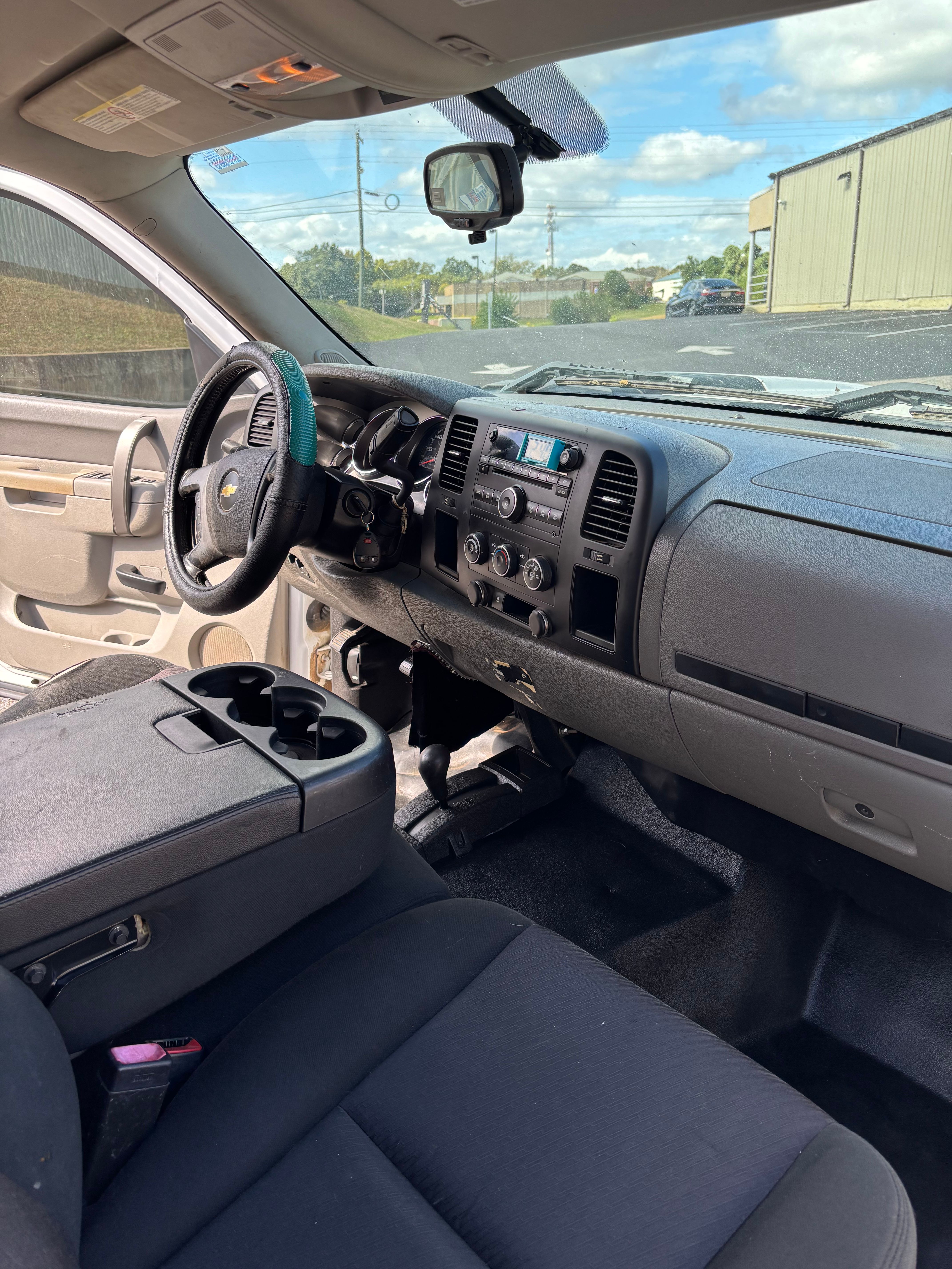Used 2011 Chevrolet Silverado 2500 W/T AWD/4WD image 10