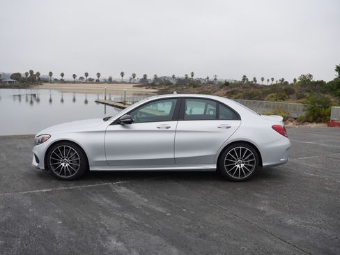 Used 2018 Mercedes-Benz C 300 C 300 Sedan 4D image 4