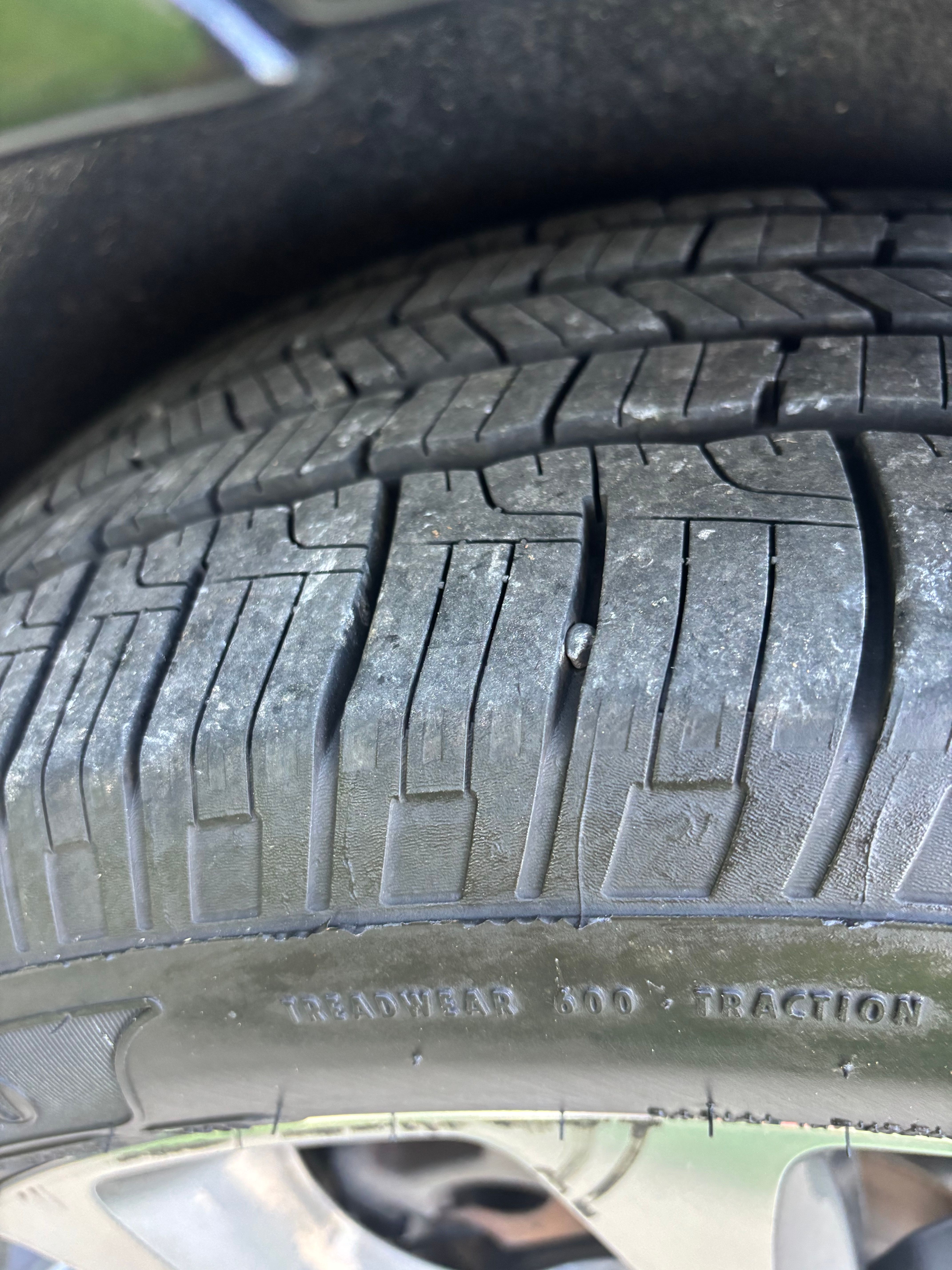 Used 2020 Chrysler Pacifica Limited FWD image 9