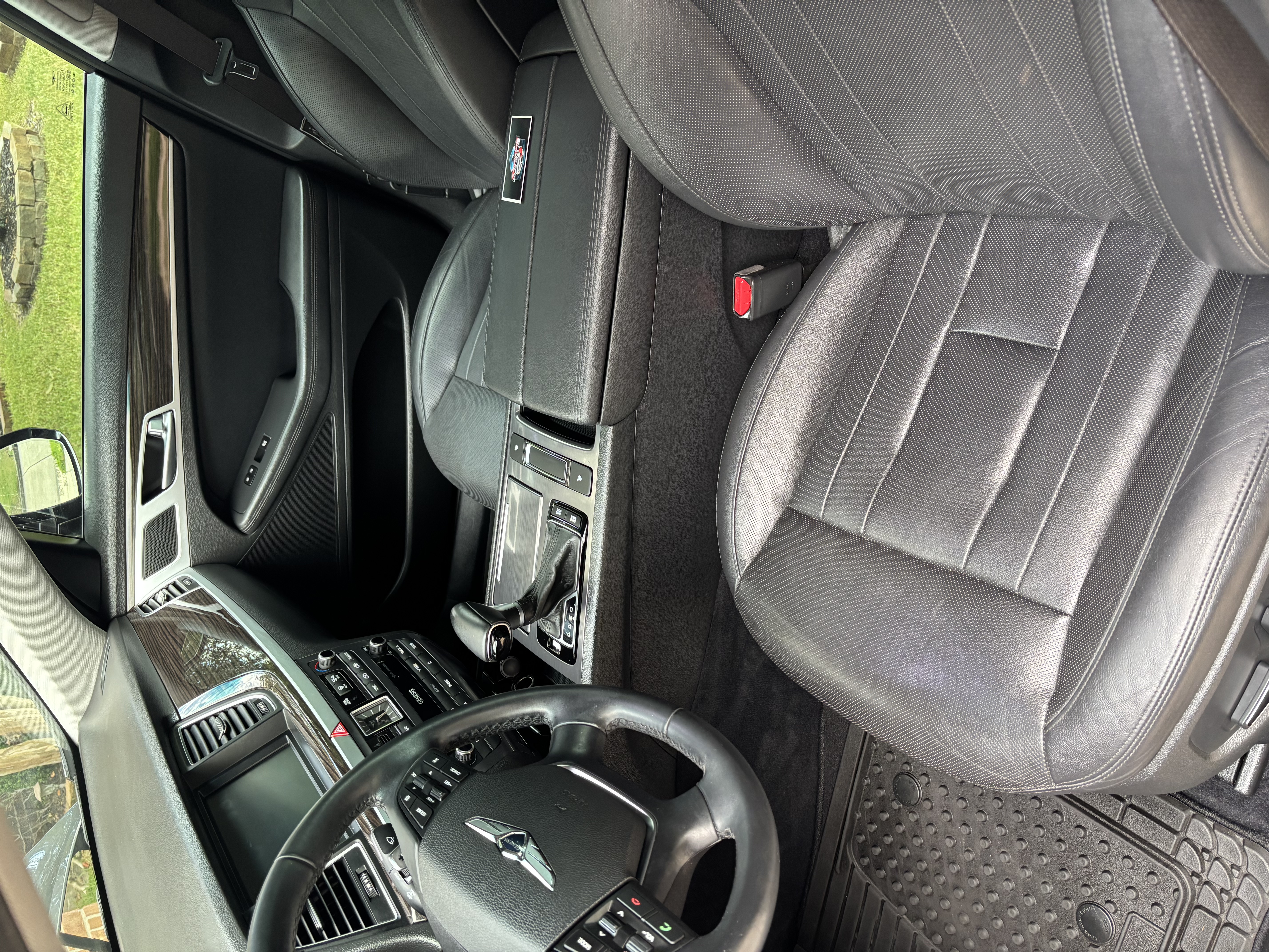 Used 2019 Genesis G80 3.8 RWD image 18
