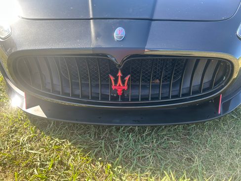 Used 2013 Maserati GranTurismo Sport image 15