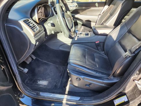 Used 2014 Jeep Grand Cherokee Limited w/ Luxury Group II image 10