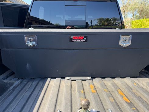 Used 2023 GMC Sierra 3500 Denali w/ Denali Ultimate Package AWD/4WD image 5