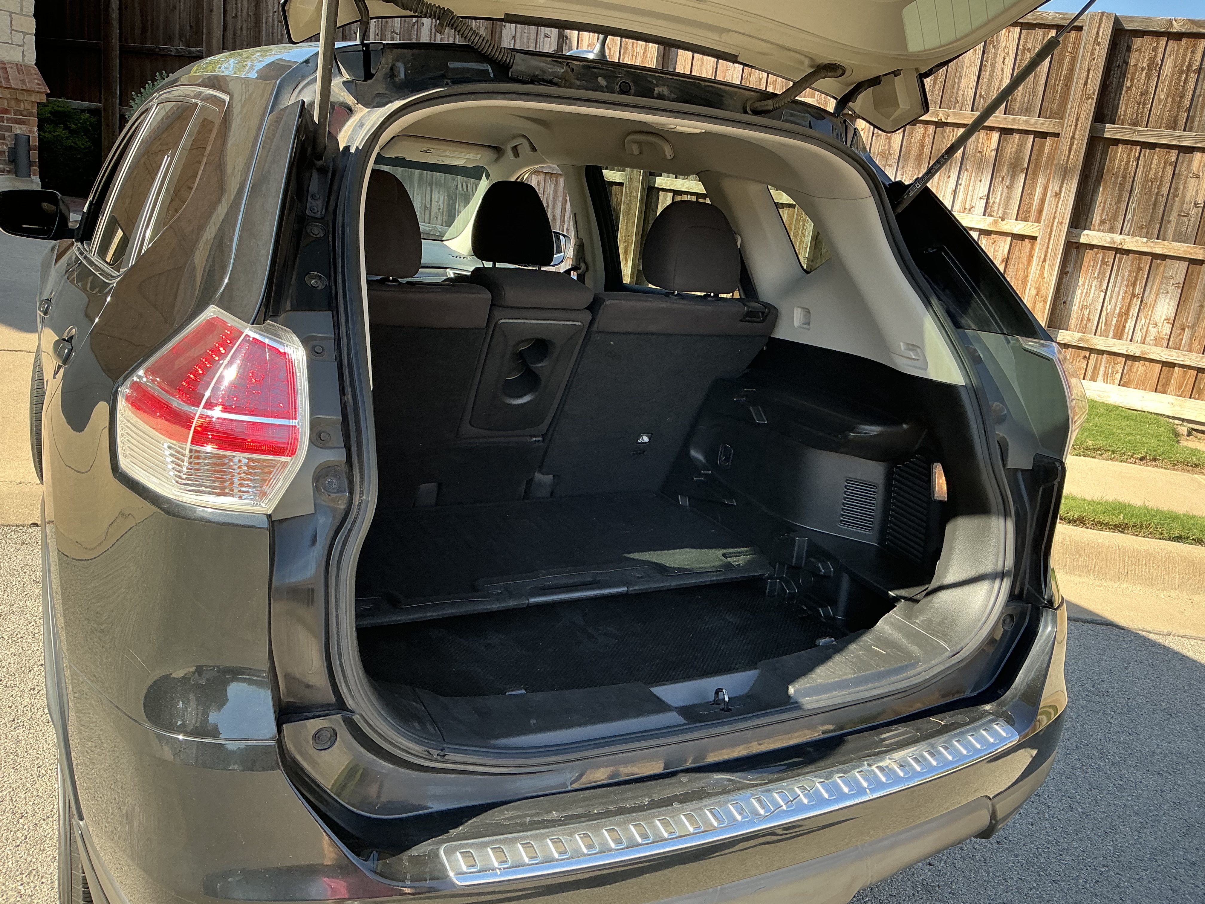 Used 2016 Nissan Rogue S AWD/4WD image 17