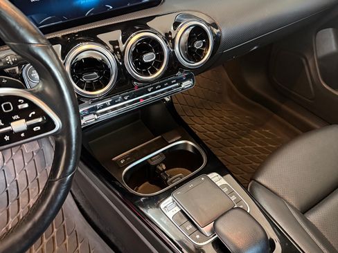 Used 2020 Mercedes-Benz CLA 250 4MATIC image 9