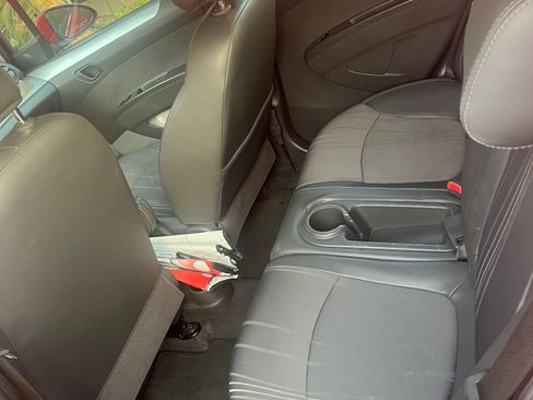 Used 2014 Chevrolet Spark LT image 4