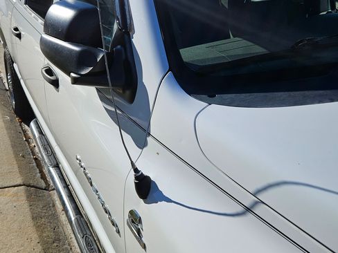 Used 2006 Dodge Ram 2500 Truck SLT image 6