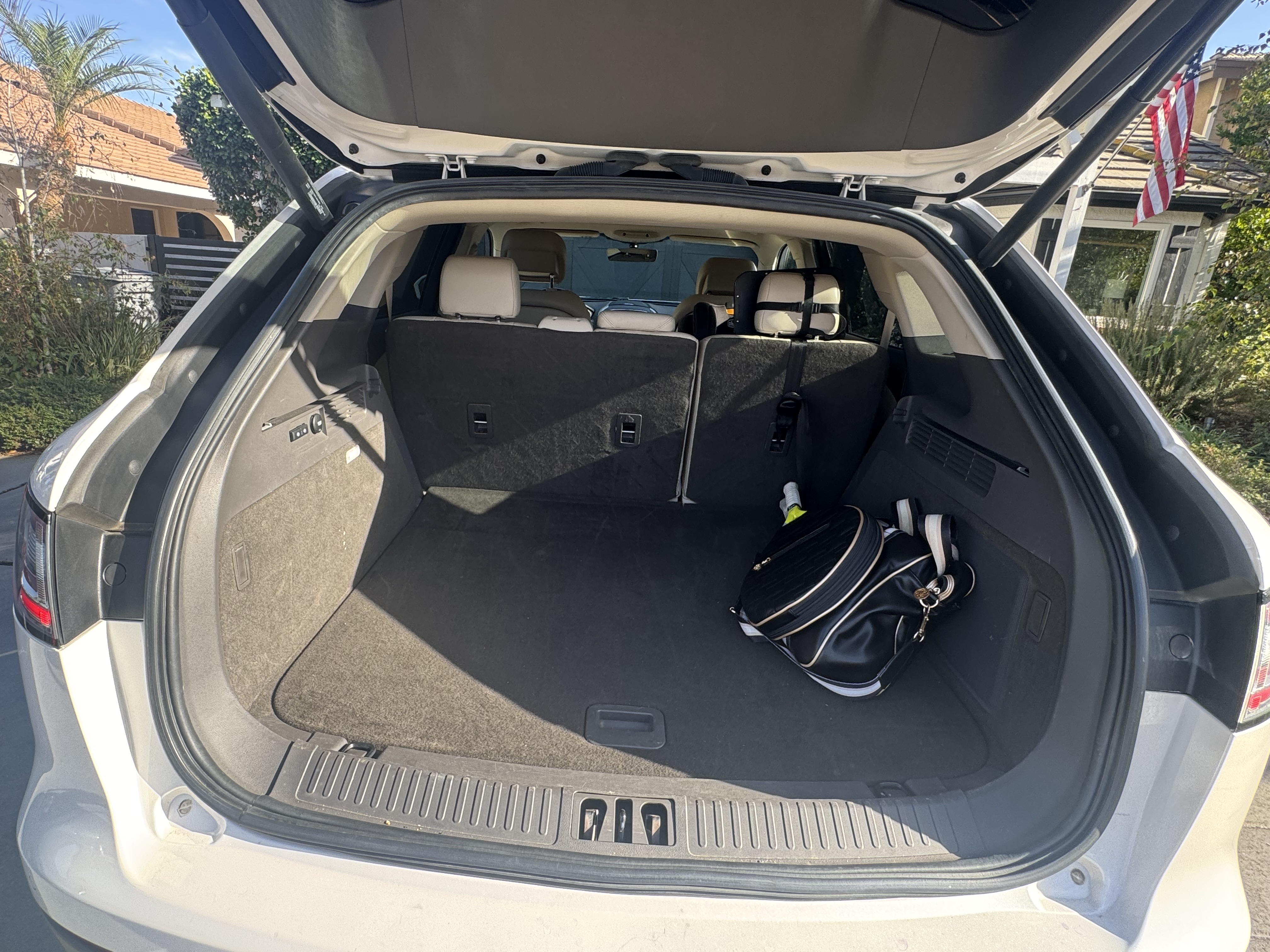 Used 2019 Lincoln Nautilus Reserve w/ Ultimate Package FWD image 13