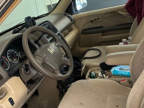 Used 2005 Honda CR-V LX image 13