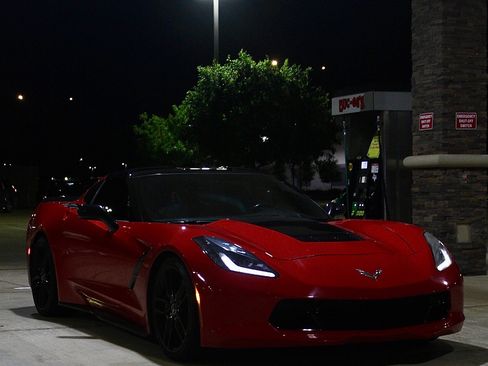Used 2014 Chevrolet Corvette Stingray Coupe w/ 2LT Preferred Equipment Group RWD image 2