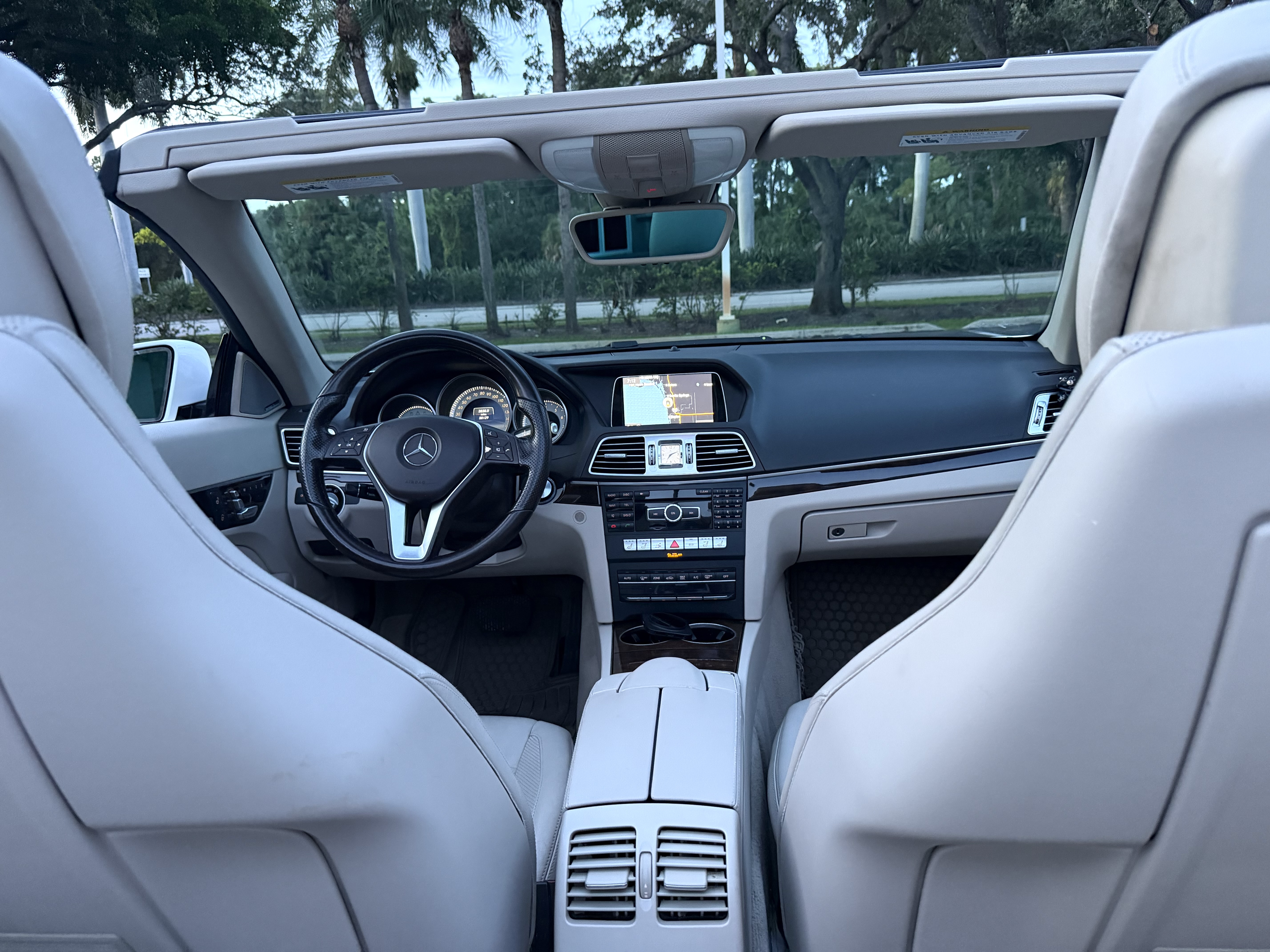 Used 2014 Mercedes-Benz E 350 Cabriolet image 26