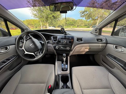 Used 2013 Honda Civic EX image 10