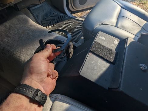 Used 1999 Chevrolet Tahoe 4WD 2-Door w/ Preferred Equipment Group image 29