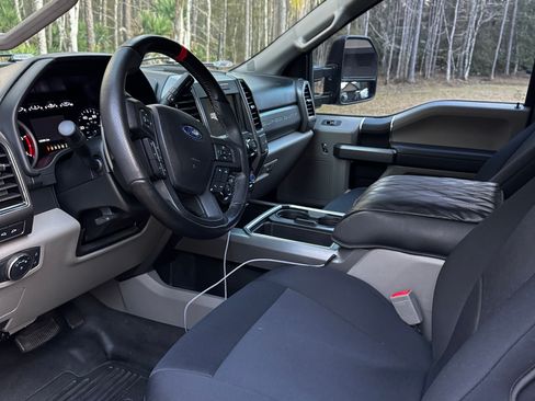Used 2019 Ford F250 XLT image 11