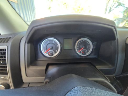 Used 2018 RAM 3500 Tradesman w/ Popular Equipment Group image 16