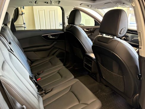 Used 2023 Audi Q7 3.0T Premium Plus w/ Premium Plus Package image 18