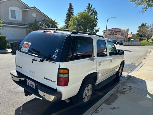 Used 2005 Chevrolet Tahoe LT w/ LT Preferred Equipment Group image 4