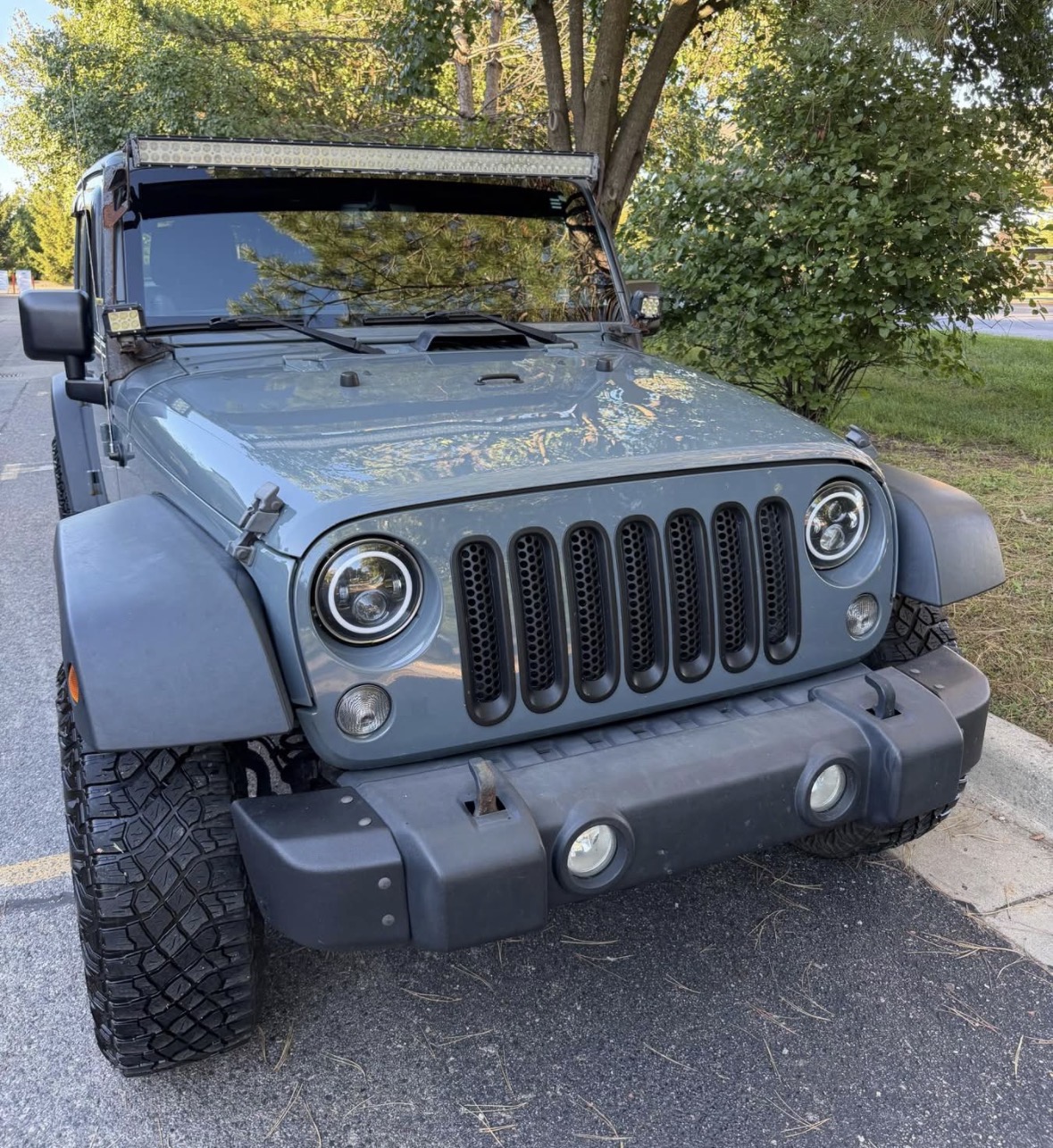 Used 2014 Jeep Wrangler Unlimited Sport w/ Quick Order Package 24S AWD/4WD image 2