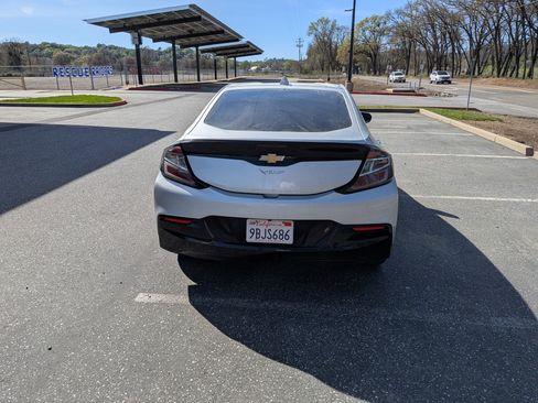 Used 2017 Chevrolet Volt LT image 8