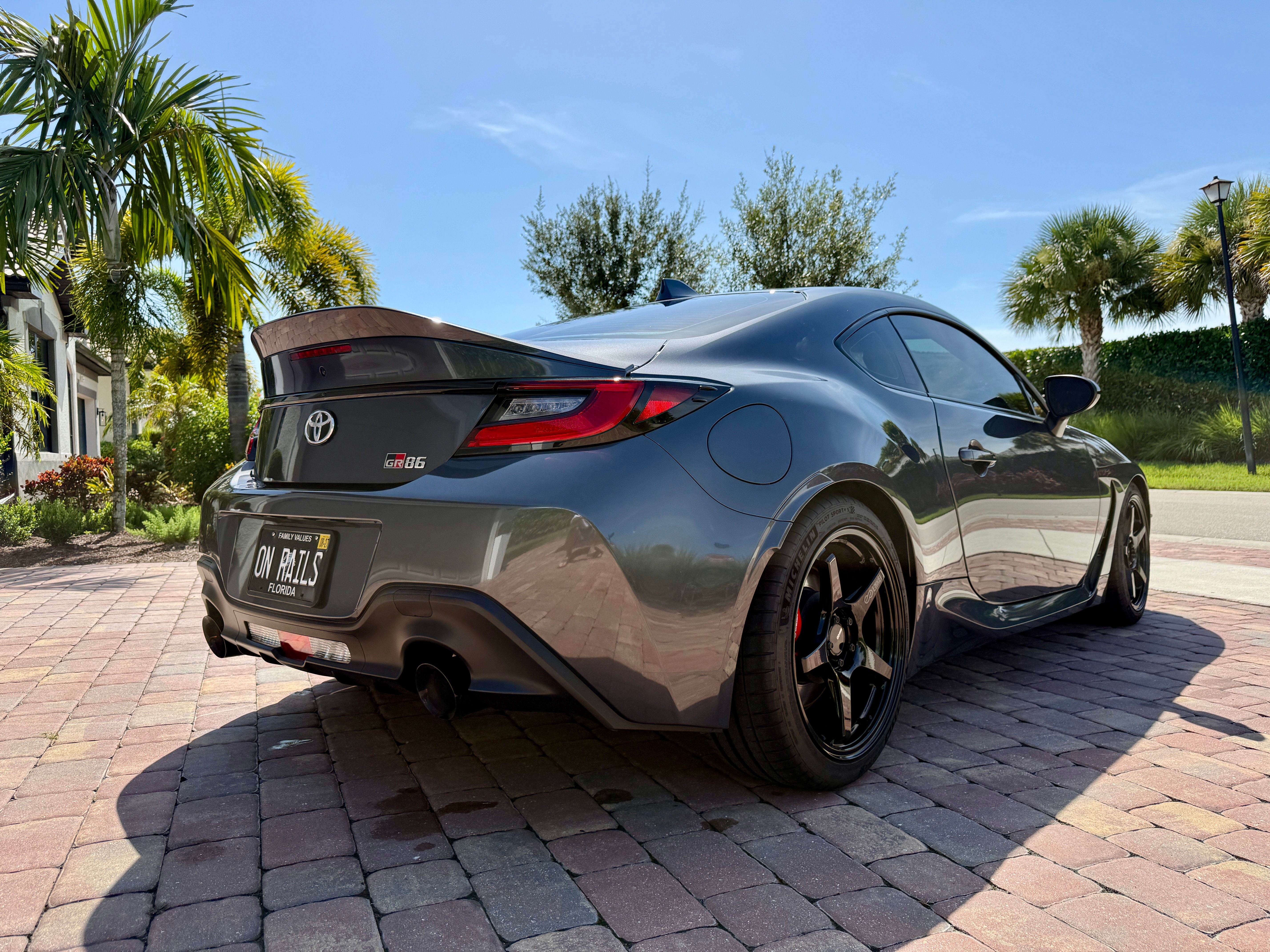 Used 2025 Toyota GR86 Premium w/ Performance Package RWD image 9