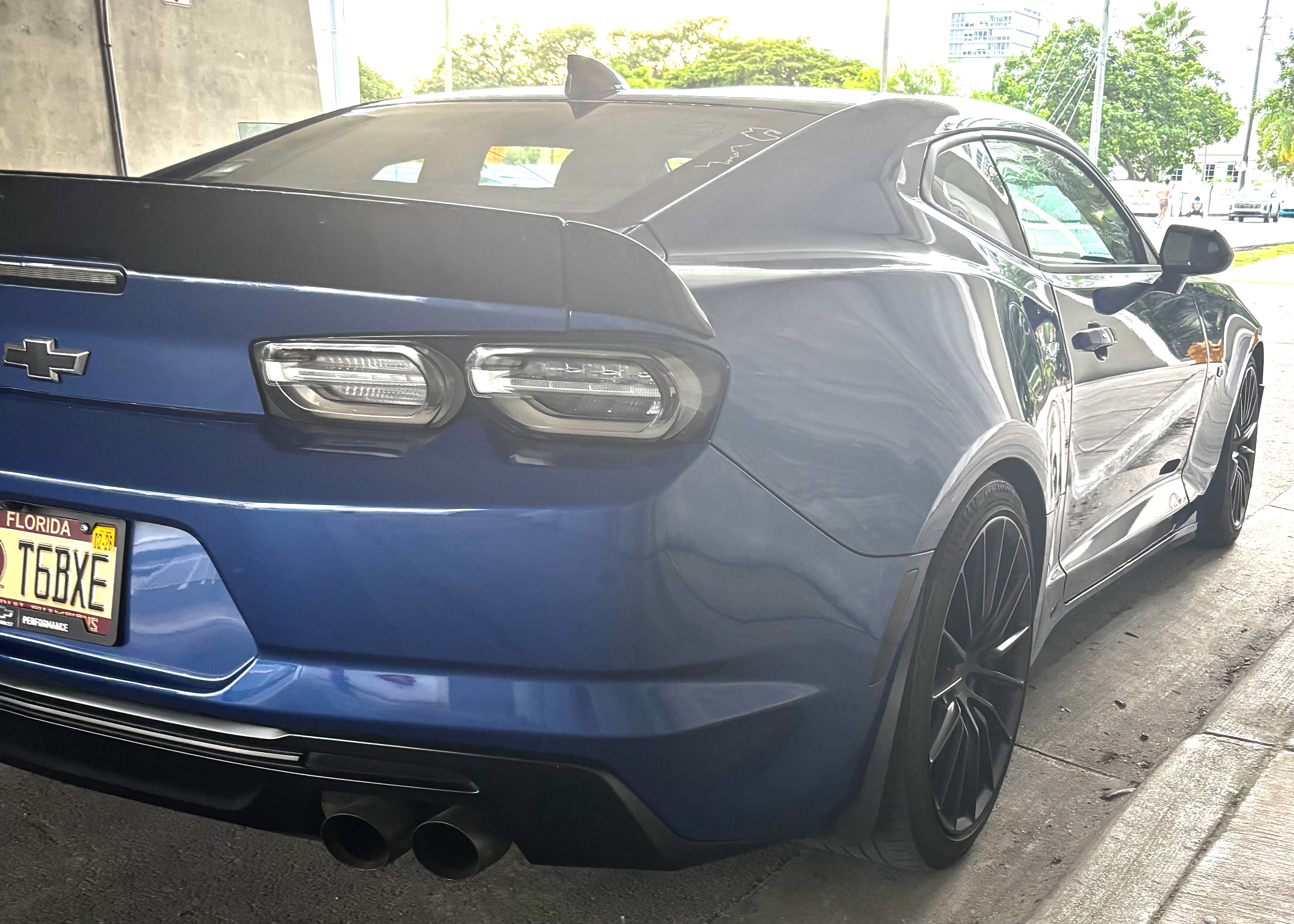 Used 2020 Chevrolet Camaro SS RWD image 6